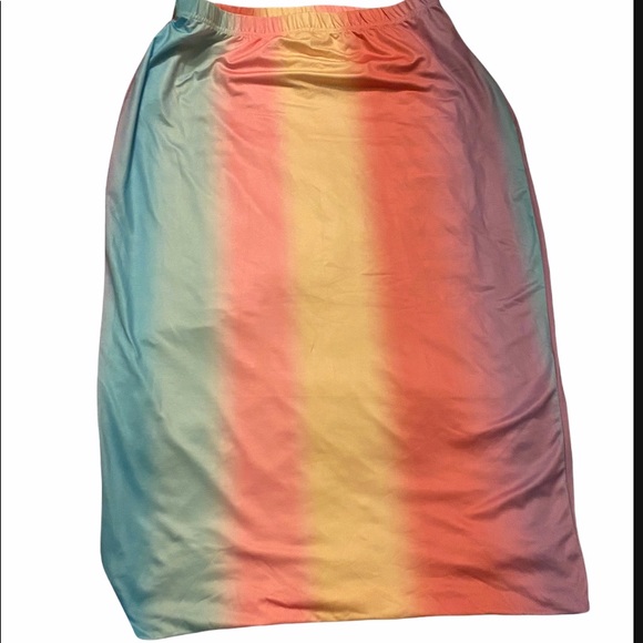 Club wear a two pieces skirt set - Picture 3 of 8